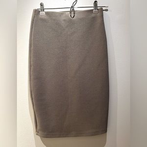 Stretchy Pencil Skirt